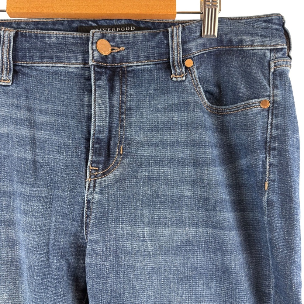 Liverpool Bootcut Jeans Women 8/29 Blue Yuba Mid Rise Stretch LM4000SS8